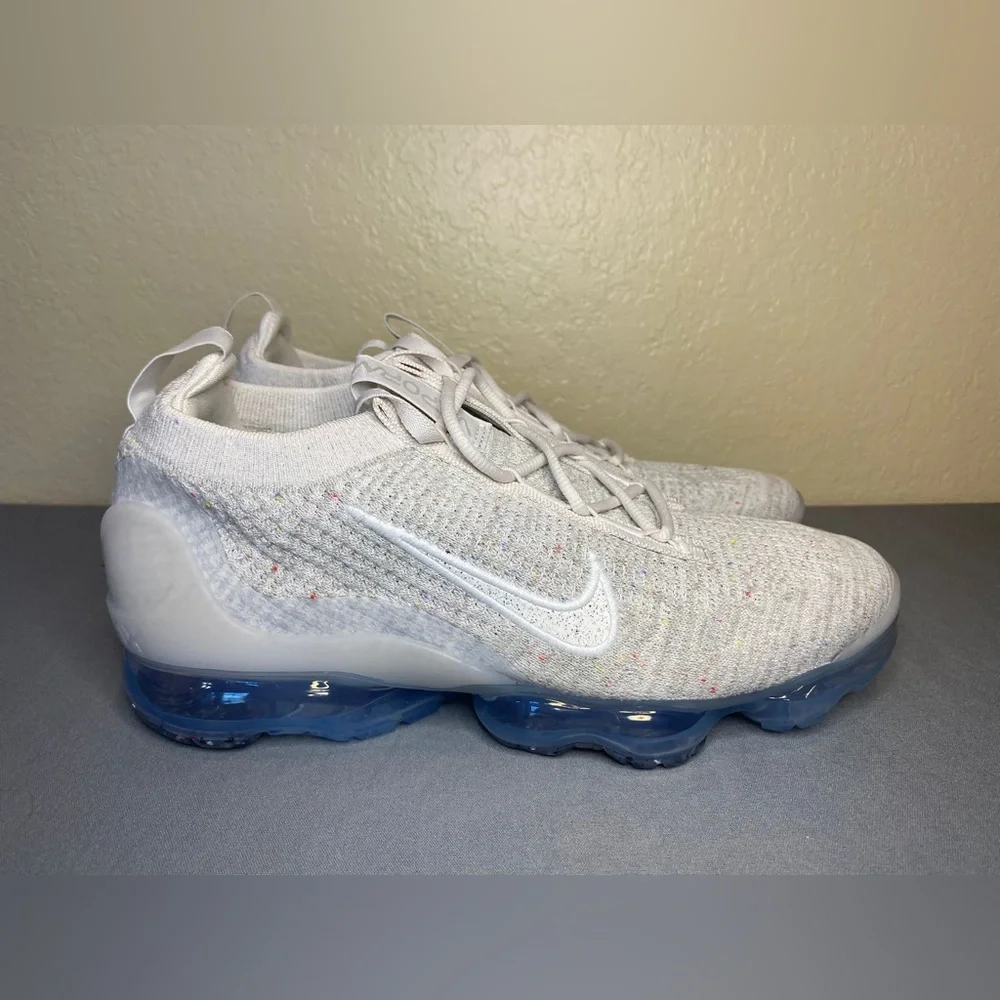 Nike Air VaporMax 2021 Flyknit ‘Phantom Metallic Silver’
- Size 8.5 Women